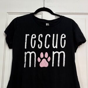 Black 'Rescue Mom' Short Sleeve Tee